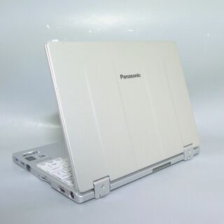 日本製 軽量 ノートパソコン 高速SSD タッチ可 中古良品 10.1型