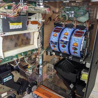 パチスロ実機　5号機初代 蒼天の拳不要機 家庭用電源 ドアキー/設定キー付き スロット　ID：126-010669-007 パチスロ実機 5号機初代 蒼天の拳コイン不要機 家庭用電源 ドアキー/設定