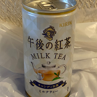 午後の紅茶ミルクティー／缶