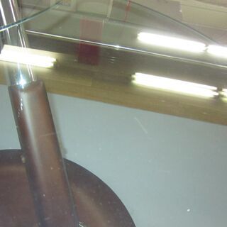 R321 IDC大塚家具 Ronald Schmitt ナルドシュミットドイツ 高級 ガラステーブル センターテーブル 定価約30万