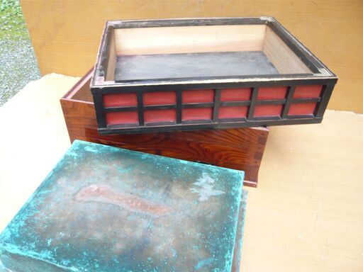 木製火鉢 三爪五徳・火箸・灰ならし付き