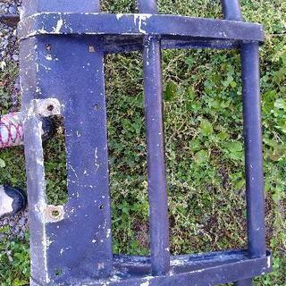 ランドクルーザー８０　カンガルーバンパー　アルミ製