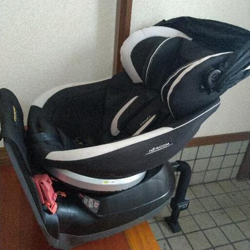回転式コンビ チャイルドシート