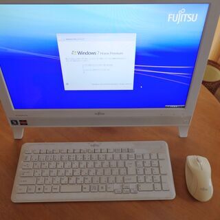 20型デスクトップパソコン（FUJITSU ESPRIMO EH...