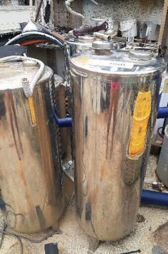 ボイラー石油タンク100L