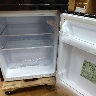 J233 ☆6ヶ月保証☆2ドア冷蔵庫☆アイリスオーヤマ NRSD-8A-B 2019