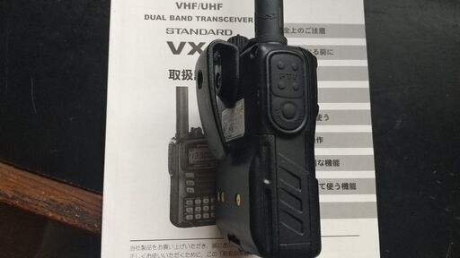 YAESU VX-6 デュアルバンドトランシーバー①　中古美品