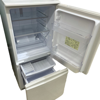 キッチン家電 GM705【クリーニング済】SHARP 2019年製 137L SJ-D14E-W 