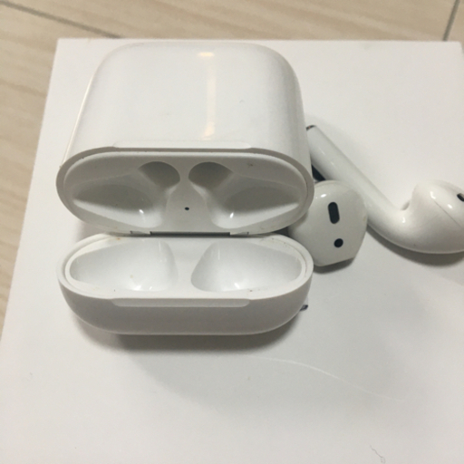 AirPods エアーポッズ第二世代