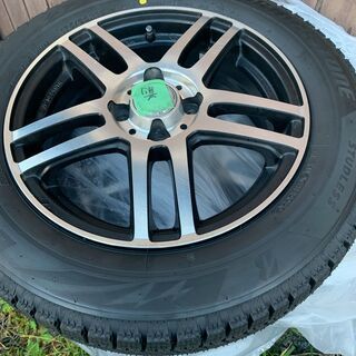新品アルミホイル付きアクアスタッドレスタイヤセット