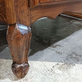 ヴィンテージ｜クラシカル｜ルーマニア製｜猫脚6段チェスト