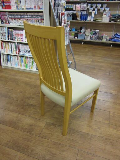 ニトリ ダイニングセット 幅135×奥80×高70㎝ 4人掛け 食卓テーブル