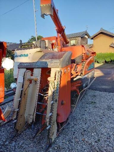 【E】クボタ　SR35 コンバイン　稲刈り