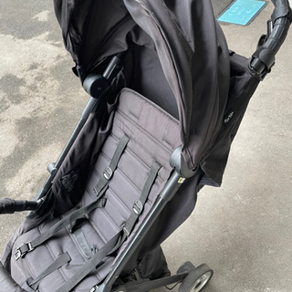 ベビーカー　B型　baby jogger