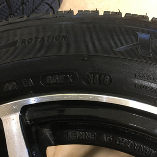 スタッドレス　タイヤ　ホイール　プリウス ミシュラン