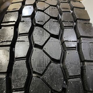 札幌発 引取OK 未使用 BS RETREAD 265/70R19.5 140/138J 19.5インチ 