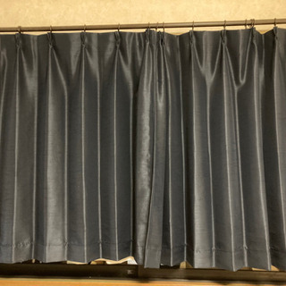 ニトリ　カーテン　100×110cm 遮光1級