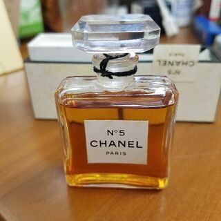 値下げしました！CHANEL5番　7.5ml