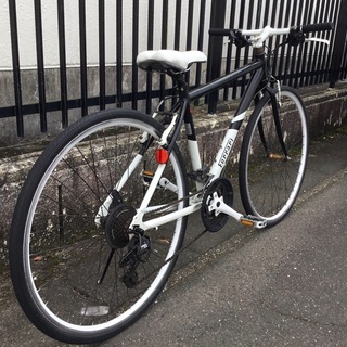 ＜動作＞Ferrari・フェラーリ・クロスバイク・3×7・21段変速・一部部品を新品交換・整備・お手入れ済・不要自転車無料引取りあり