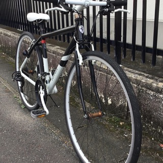 ＜動作＞Ferrari・フェラーリ・クロスバイク・3×7・21段変速・一部部品を新品交換・整備・お手入れ済・不要自転車無料引取りあり