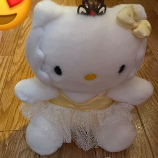 バレリーナキティちゃんぬいぐるみ（高さ約18cm）