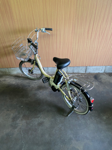格安掲載‼️ 電動アシスト自転車 YAMAHA パスシティ リチウム 白 27 