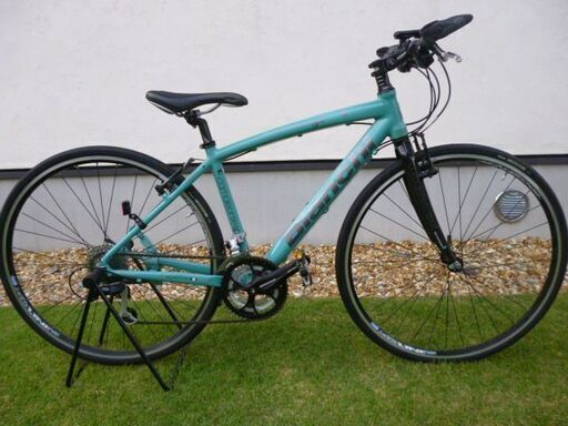 美品 Bianchi CAMALEONTE 3 ビアンキ カメレオンテ クロスバイク バイク 自転車 ROMA C-SPORT ジャイアント ジオス トレック ルイガノ コナ ロードバイク マウンテンバイク MTB ローマ GT フジ スコット キャノンデール ブリヂストン