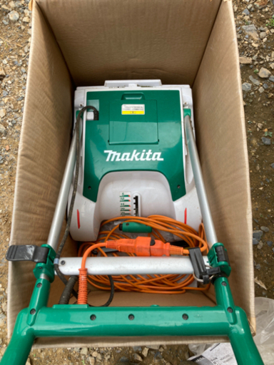 マキタ　makita 芝刈機　MLM2850