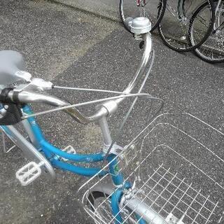 中古自転車１７０８　前後タイヤ新品！　２６インチ　３段ギヤ　ダイナモライト 中古自転車1708 前後タイヤ新品！ 26インチ 3段ギヤ ダイナモライト