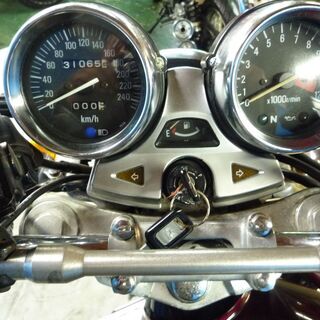 KAWASAKI ゼファー1100 赤 車検残R4/3月 名変で乗れます 格安配送