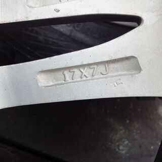 SUV系 ｽﾀｯﾄﾞﾚｽﾀｲﾔ4本ｾｯﾄ 225/65Ｒ17 5穴 PCD100 ＋48