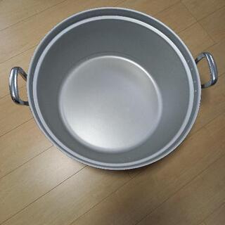 【ネット決済】業務用大きい鍋です　アルミ平鍋