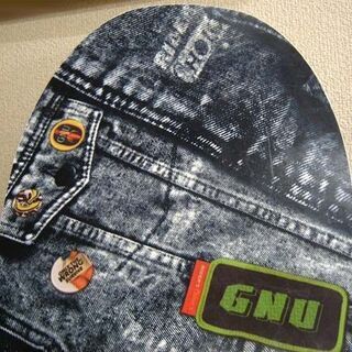 154.5cm スノーボード グヌー ライダースチョイス 板のみ 2011/2012 ブルーデニム ツインチップ GNU CHOICE スノボ ジーンズ柄 ☆ PayPay(ペイペイ)決済可能 ☆ 札幌市 豊平区 平岸