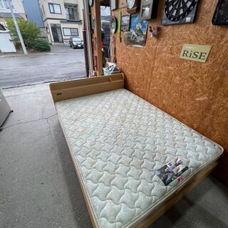 P1108 引き出し コンセント付き ダブルベッド