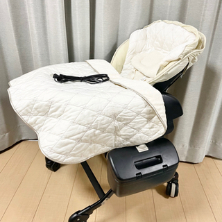 美品 コンビ フェアレット AT ラグジュア 電動ハイローチェア...