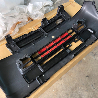 新品64エブリィ　Fバンパー