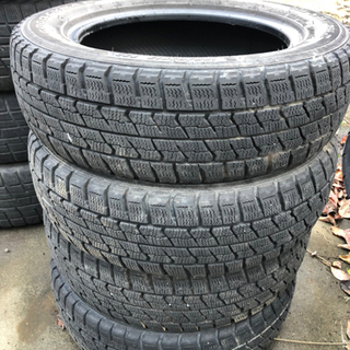 無料　スタッドレスタイヤ４本セット155/ 65R /13インチ