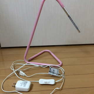 Ikea イケア Ledワークランプ ブライトピンク シルバーカラー きんぐ 和歌山大学前の家具の中古あげます 譲ります ジモティーで不用品の処分