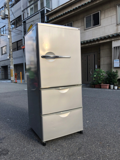 激安冷蔵庫255L⁉️大阪市内配達可能⭕️保証付き