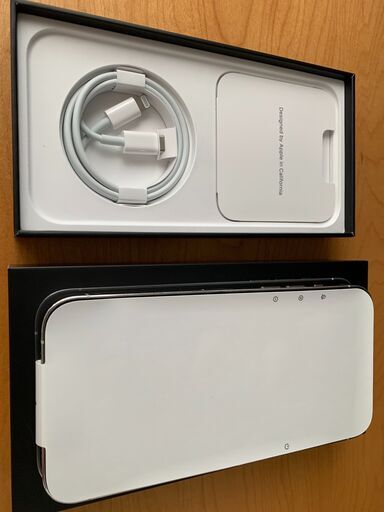 新品フィルム ケース付 iPhone 12 Pro Max SIMフリー