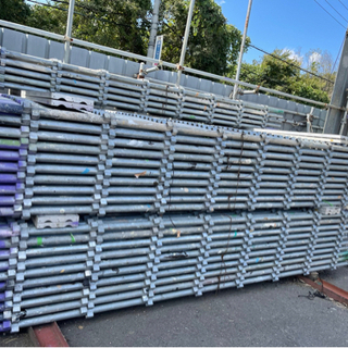 足場材　仮設材　カチコミ　仮設足場材