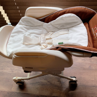 お話中】コンビ エコアクト ルシエス AUTO SWING