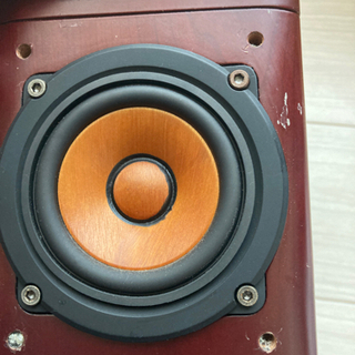 再投稿です。ONKYOのオーディオになります。