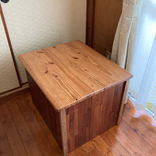 【決定しました】収納付き木製テーブル