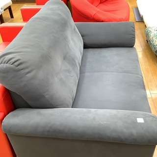 グレーの布地がかわいいソファ枕が2つ付いています RASIK（ラシク） ソファー ローソファー ソファベッド 2人掛けワイド
