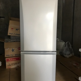 【ネット決済】冷蔵庫（146L、2025年までの延長保証付き）