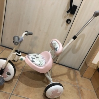 【ネット決済】ミニーマウスの三輪車