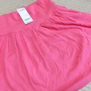 ピンクのキュロットスカート