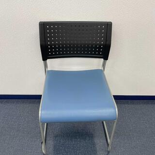 【ネット決済・配送可】会議用　椅子　スタッキングチェア　在庫２５...