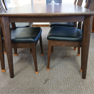 大塚家具　ダイニングテーブルと椅子セットです★